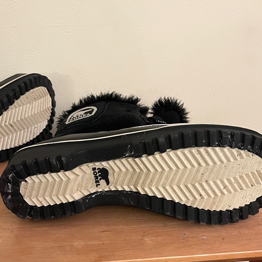 Sorel Women's Winter Snow Boots - Picture 4 of 5